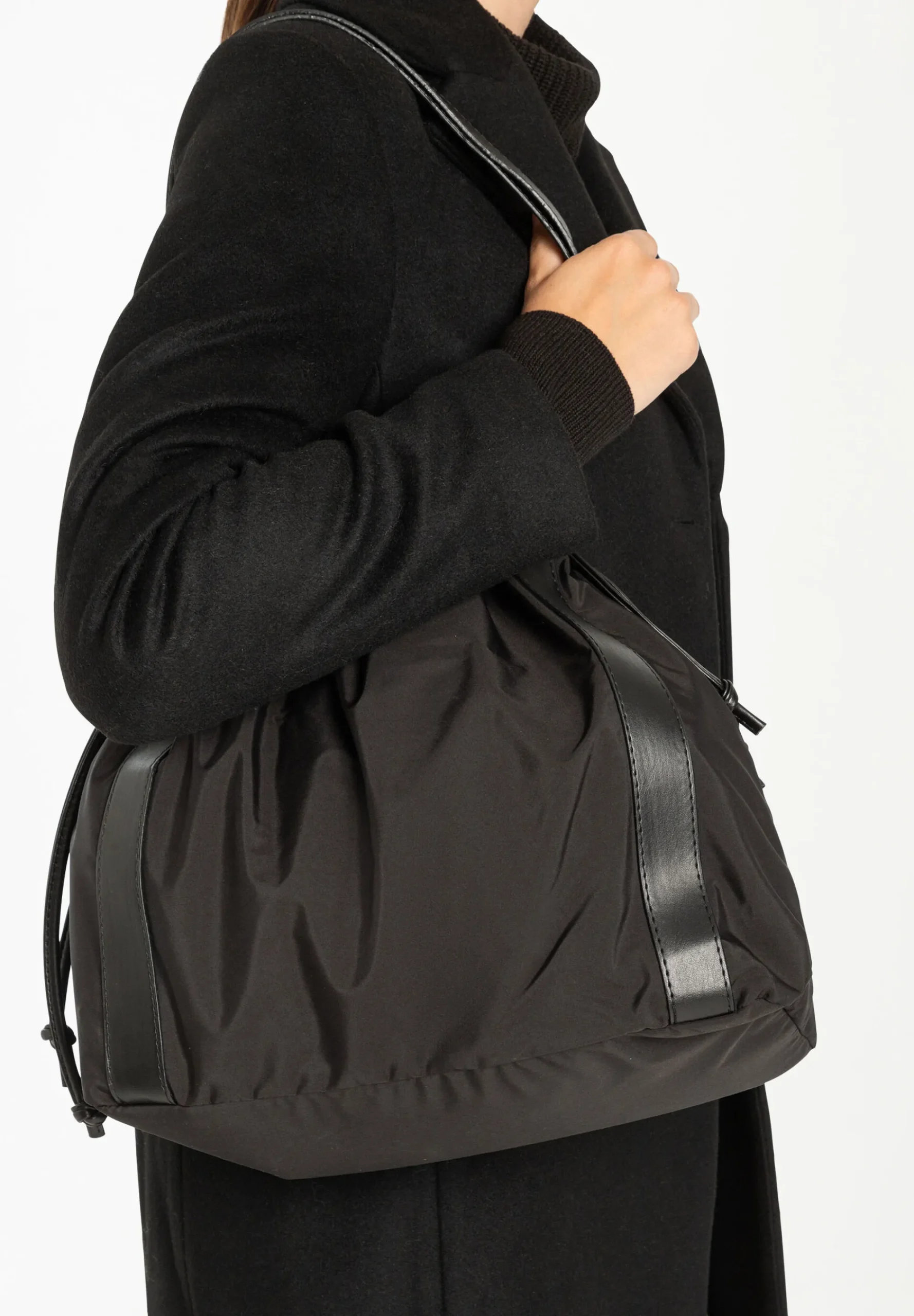 Hot Beuteltasche, , Herbst-Kollektion Accessoires