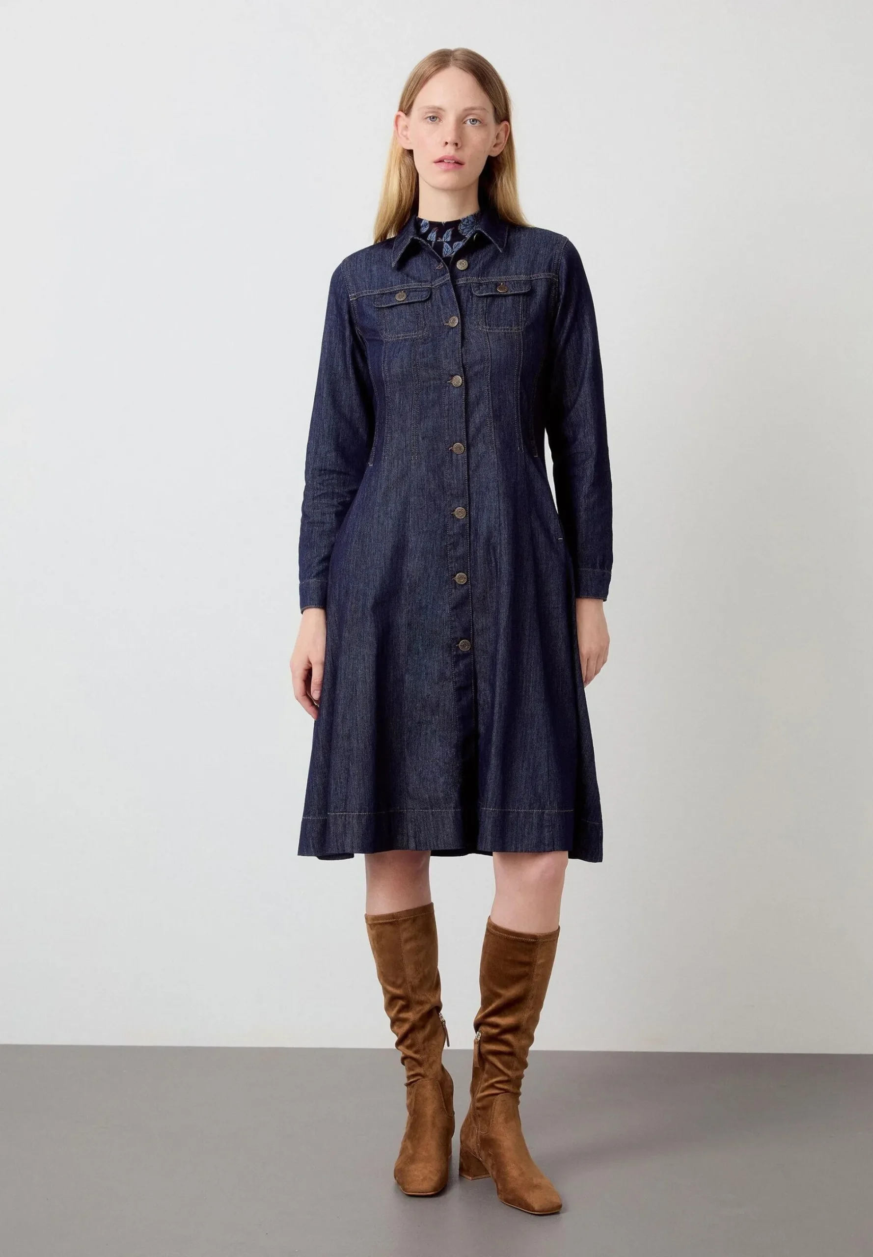 Discount Jeanskleid, Winter-Kollektion Kleider - Jumpsuits