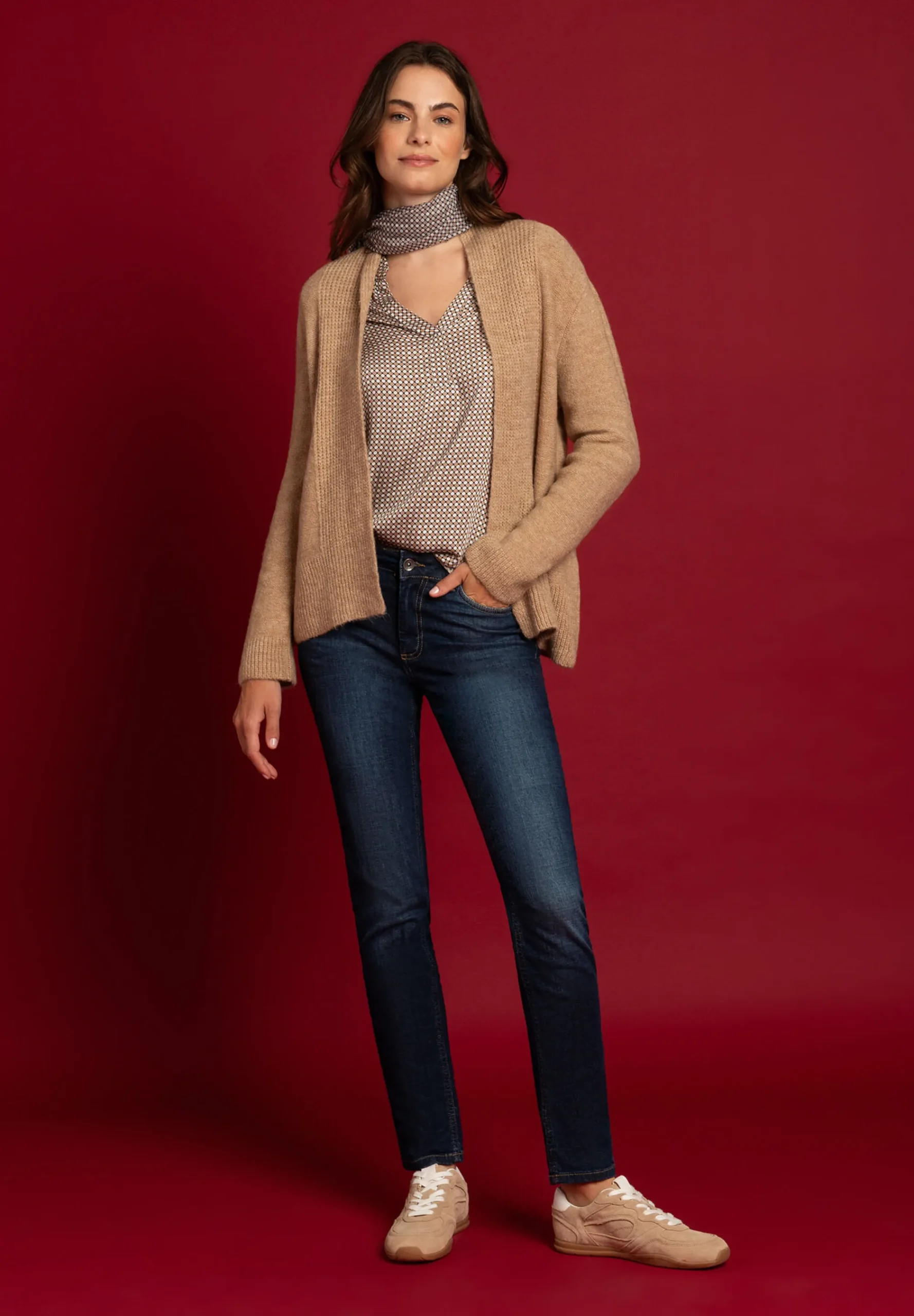 New Schal mit Minimal-Print, beige/schwarz/ecru, Herbst-Kollektion Accessoires