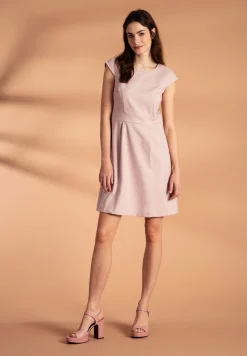 Hot Struktur-Kleid, sorbet rose, Frühjahrs-Kollektion Kleider - Jumpsuits