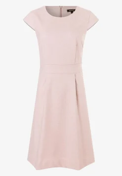 Hot Struktur-Kleid, sorbet rose, Frühjahrs-Kollektion Kleider - Jumpsuits