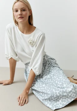 New Sweatshirt mit Blüte, , Frühjahrs-Kollektion Pullover - Strick|T-shirts - Tops