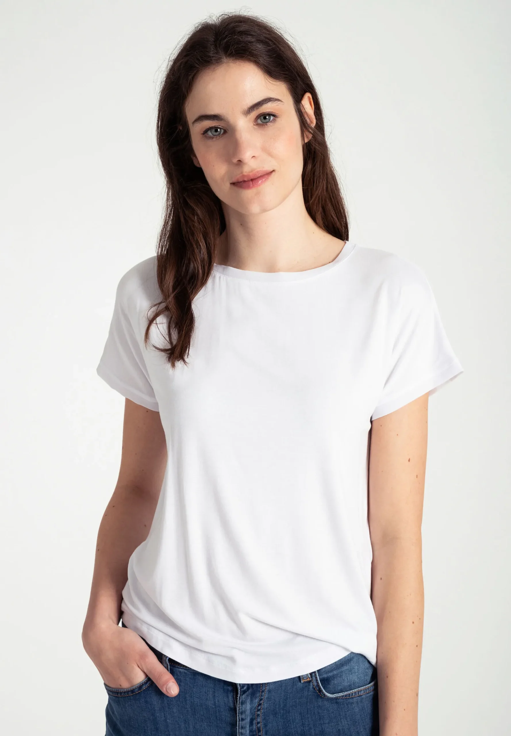 New T-Shirt mit Chiffonkante, weiß, Frühjahrs-Kollektion T-shirts - Tops