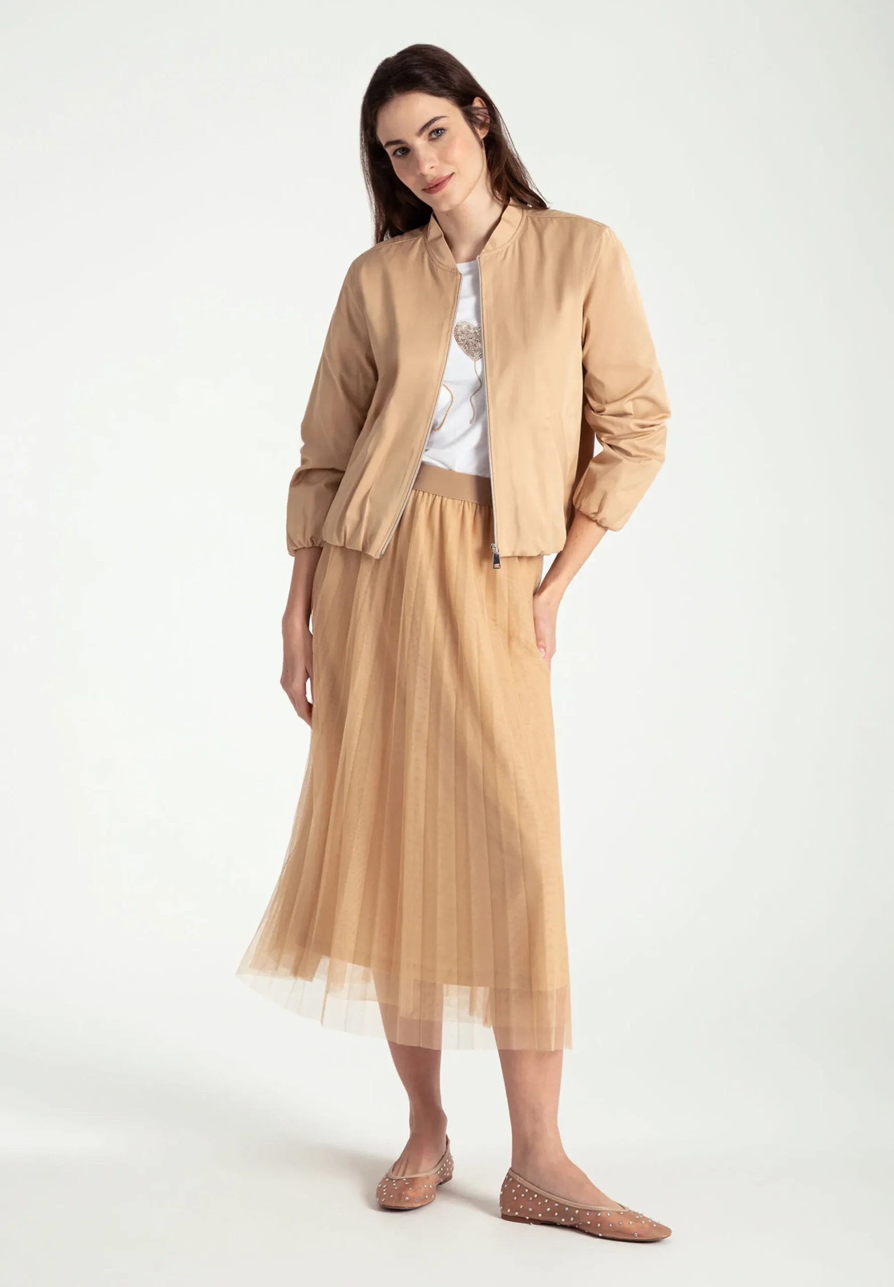 New T-Shirt mit Paillettenherzen, weiß, Frühjahrs-Kollektion T-shirts - Tops