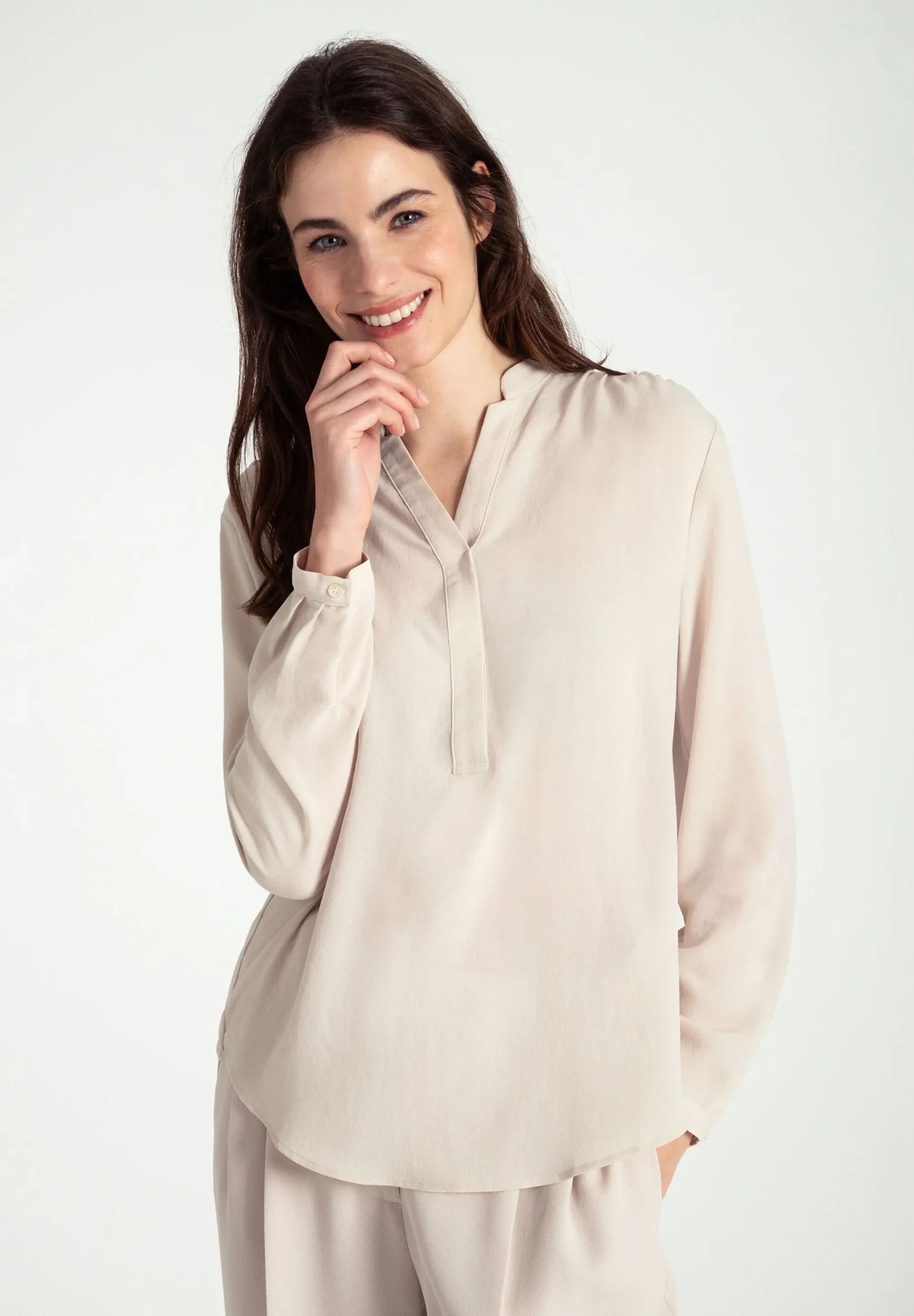 Hot Viskosebluse, powder creme, Frühjahrs-Kollektion Blusen
