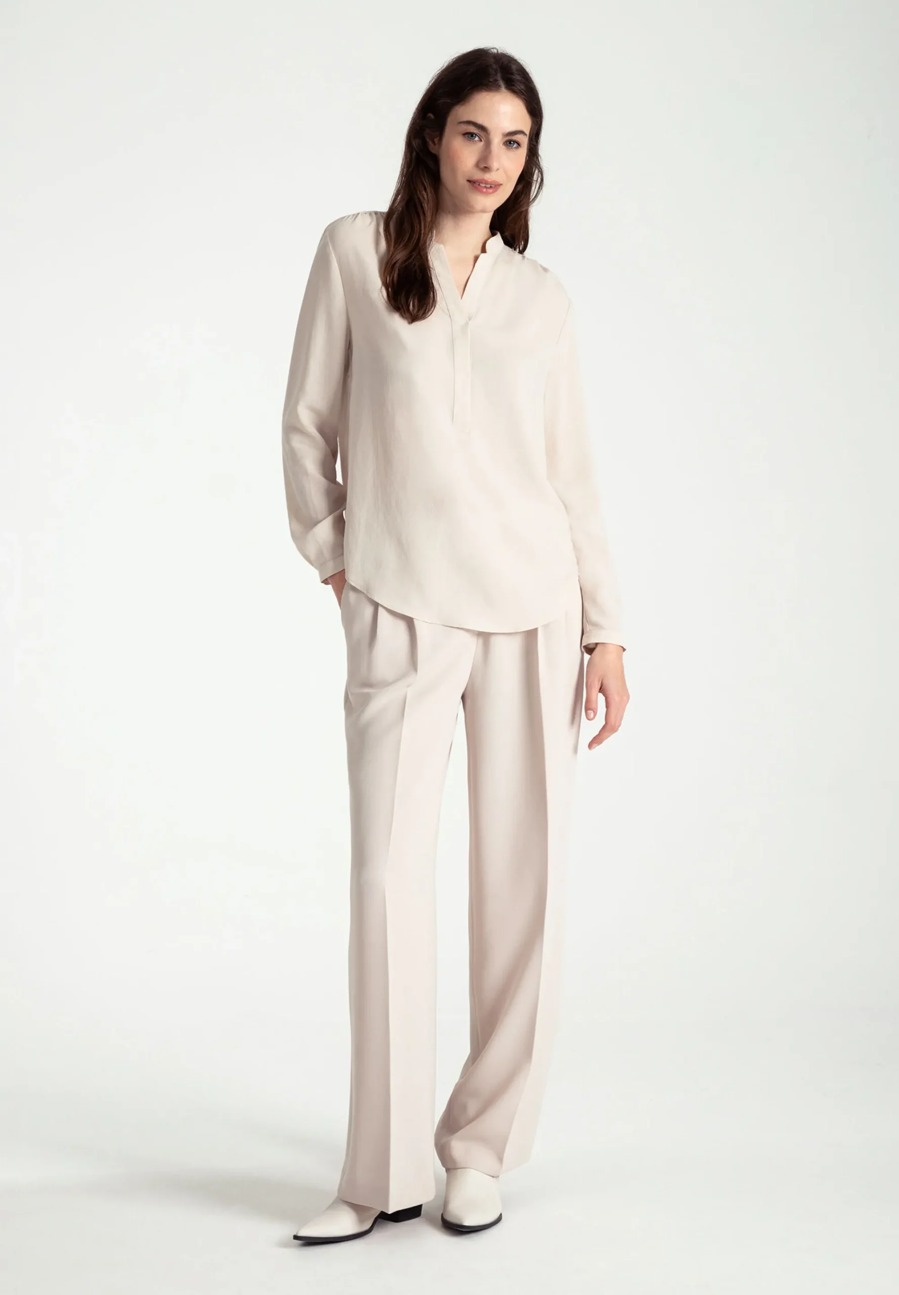 Hot Viskosebluse, powder creme, Frühjahrs-Kollektion Blusen